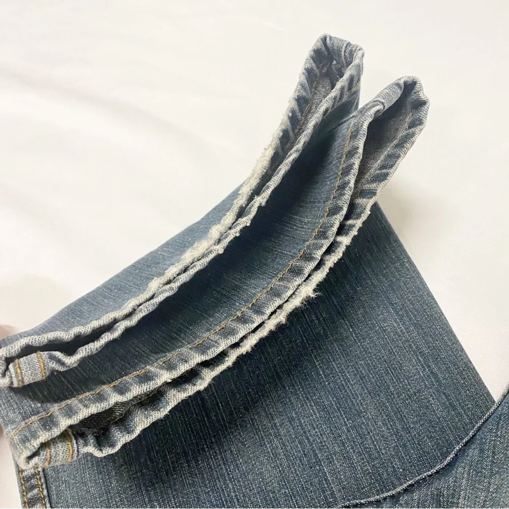 DKNY Vintage Medium Wash Straight Leg Jeans Made In USA - Picture 10 of 10